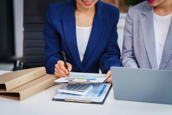 Sharjah Companies Should Do Bookkeeping Every Month